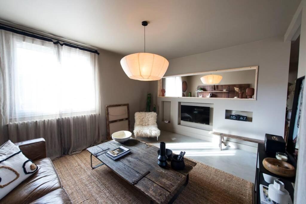 Appartement L’Étage et son patio à Ruelle-sur-Touvre Extérieur photo