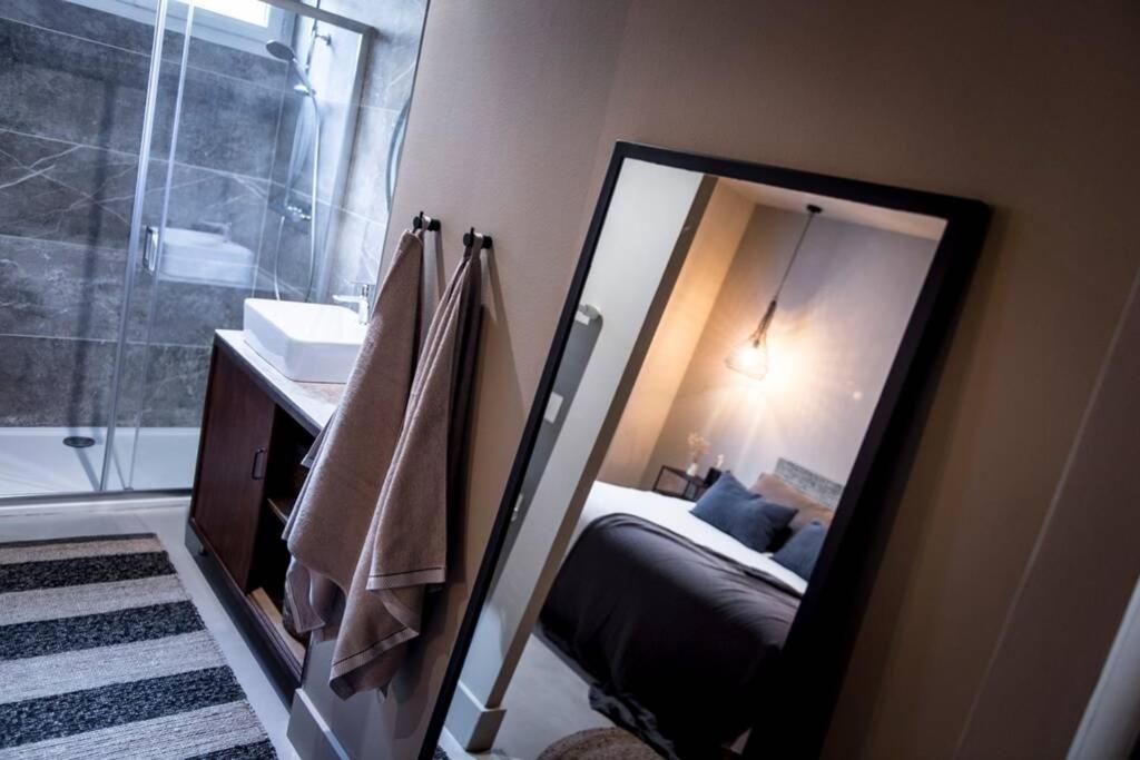 Appartement L’Étage et son patio à Ruelle-sur-Touvre Extérieur photo
