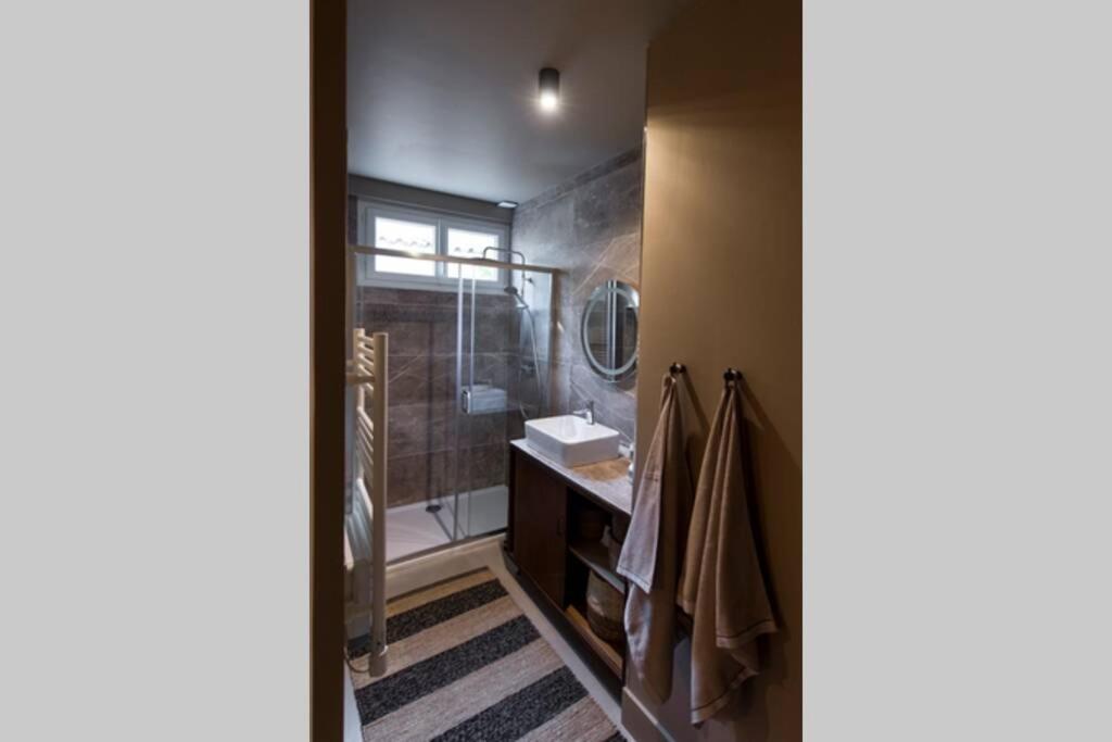 Appartement L’Étage et son patio à Ruelle-sur-Touvre Extérieur photo